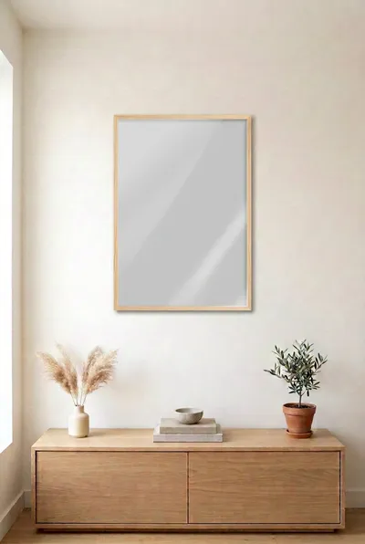 Duvarda siyah, beyaz ve ahşap desenli PVC fotoğraf ve sertifika çerçeveleri şablonu